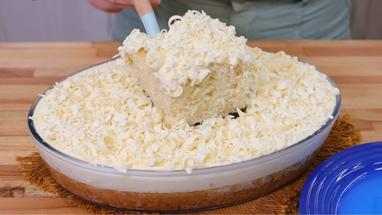 Receita de Bolo Gelado de Leite Ninho