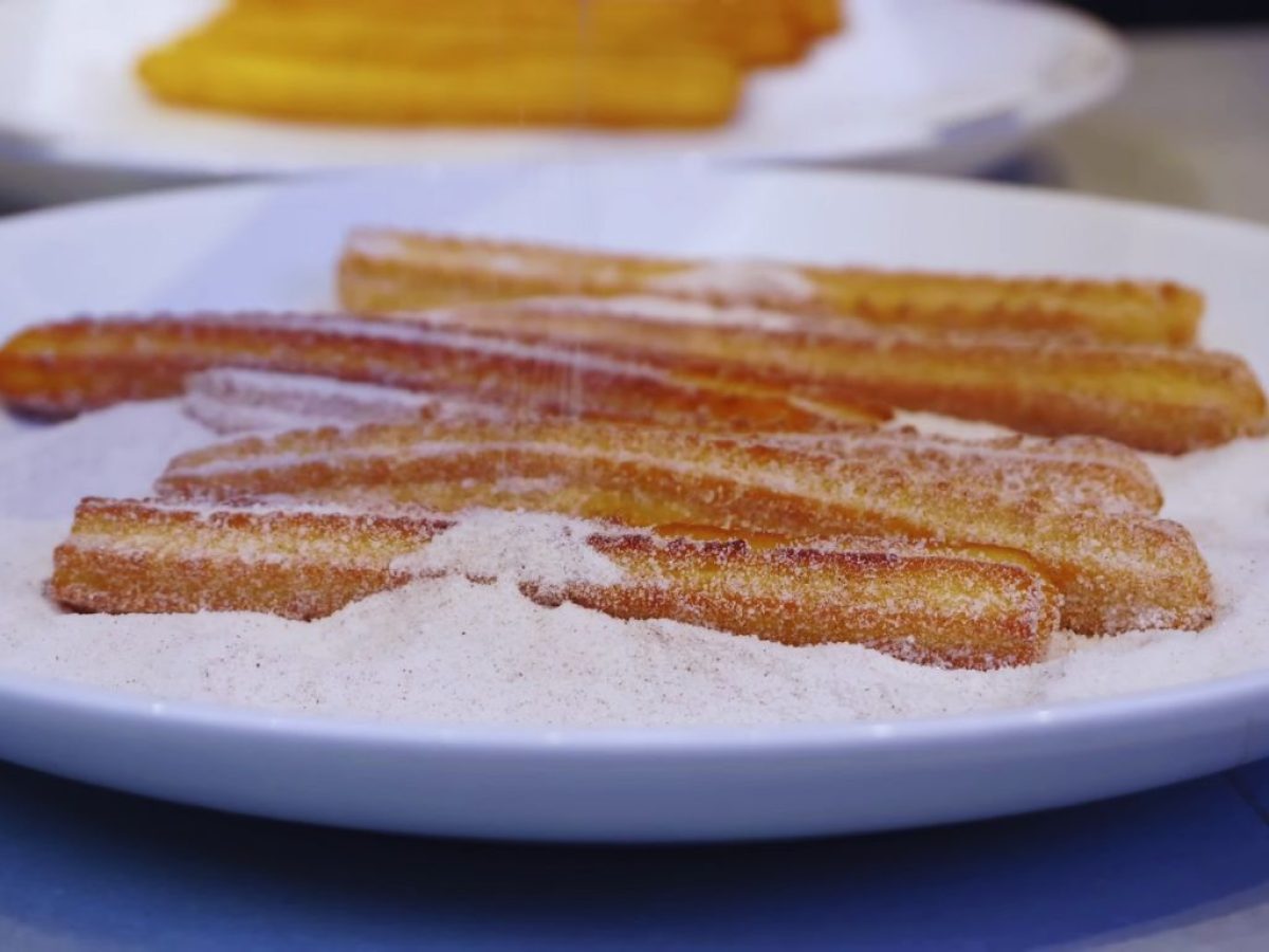 Receita de Massa de Churros da forma mais simples de fazer