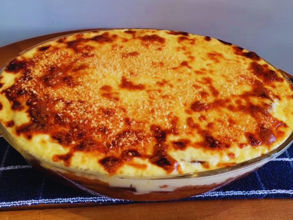 Receita de Moussaka Fácil: Prato Grego que Você Prepara em 30 Minutos