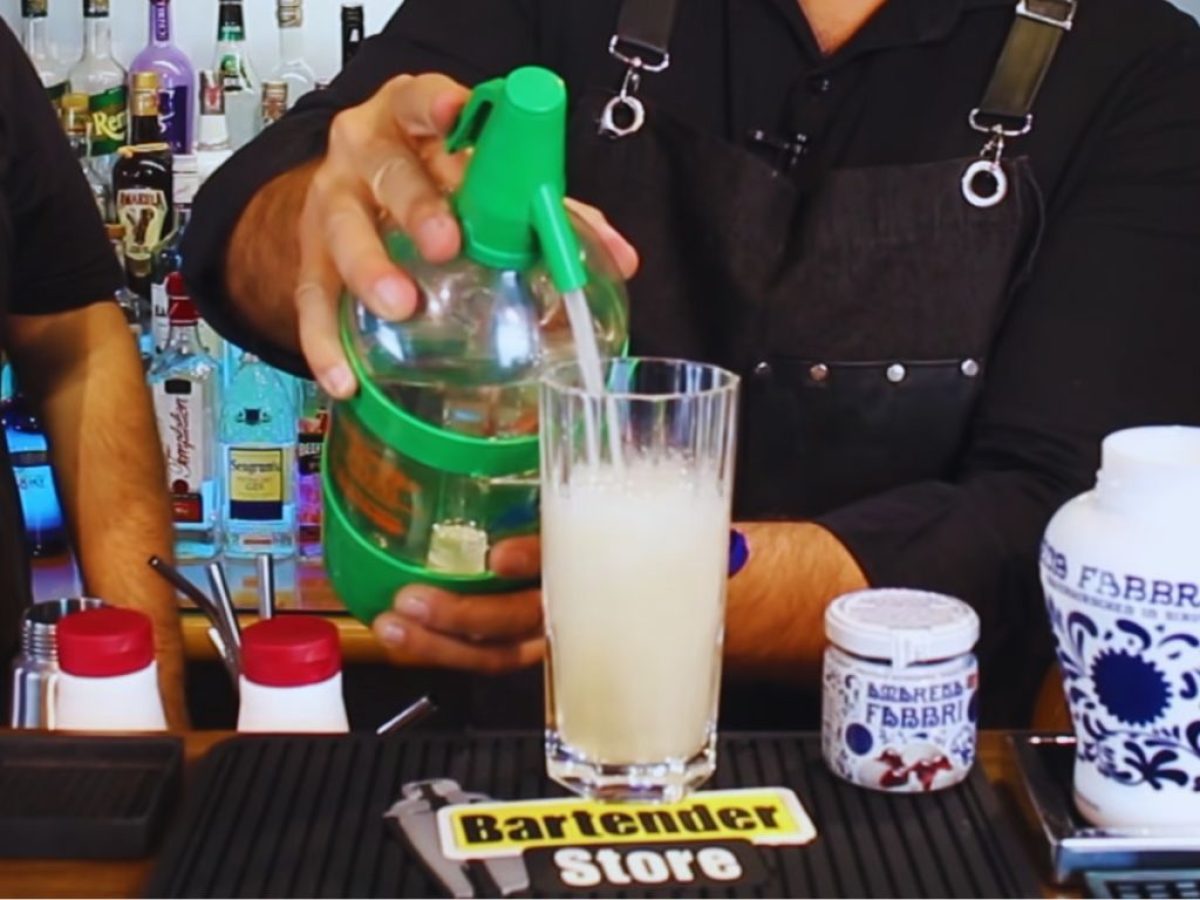 Receita de Soda Italiana Perfeita com Dicas de Bartenders