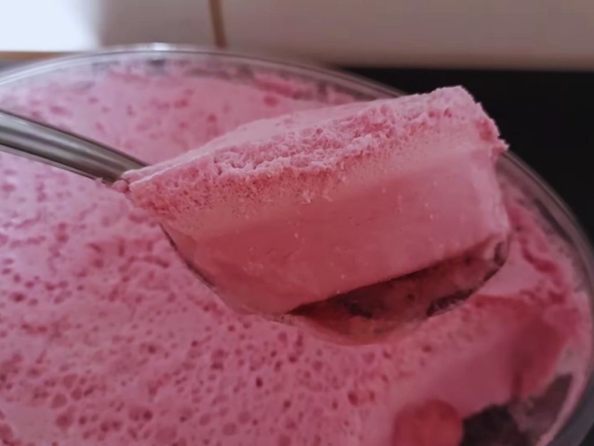 Receita de Gelatina com Creme de Leite com apenas 2 ingredientes