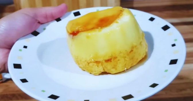 Doces: Receita de Pudim de Caneca Fácil Pronto em 5 Minutos