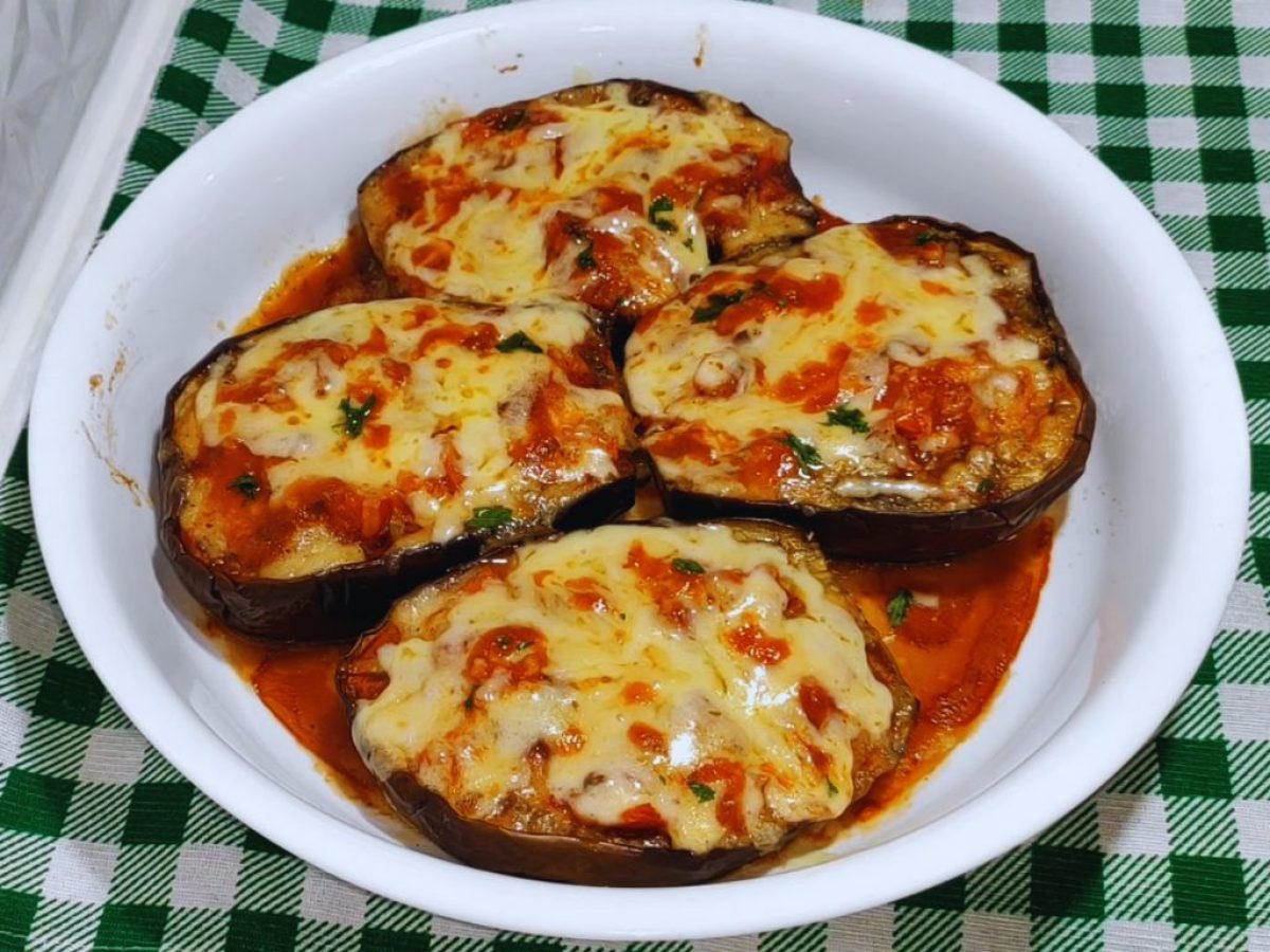 Receita de Berinjela à Parmegiana com um truque de especialista