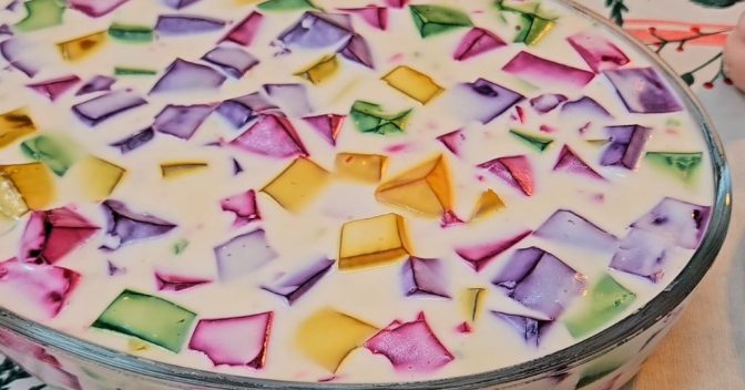 Sobremesas: Receita de gelatina mosaico com truque para ficar perfeito