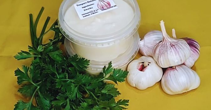 Molhos: Receita de pasta de alho caseira mais saborosa que maionese
