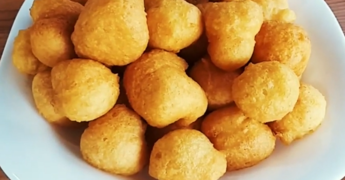 Lanches: Bolinho de chuva salgado com queijo: a melhor versão que já experimentei