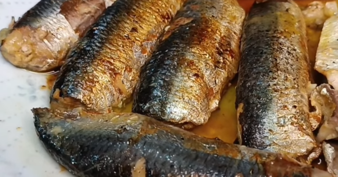 Panela de Pressão: Sardinha caseira que fica igualzinha da lata usando apenas 15 minutos na pressão