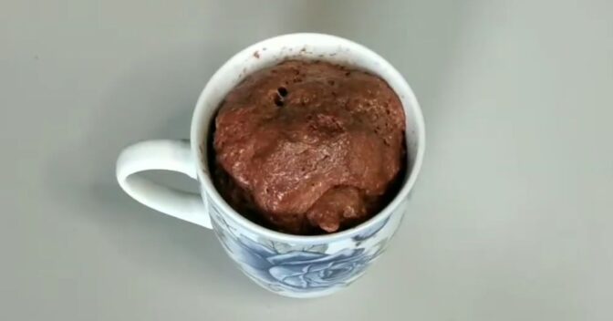 Bolos: Bolo de caneca fit com whey: pronto em 40 segundos no micro-ondas