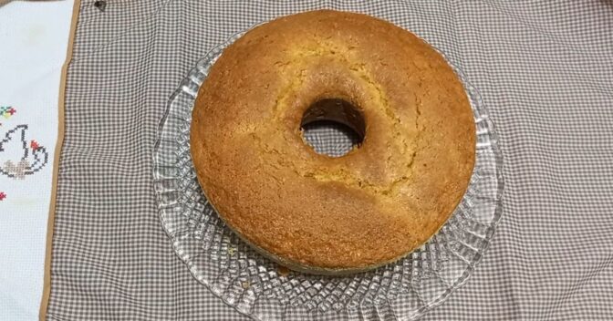 Bolos: Bolo de fubá junino com erva-doce que fica fofinho e sequinho na hora