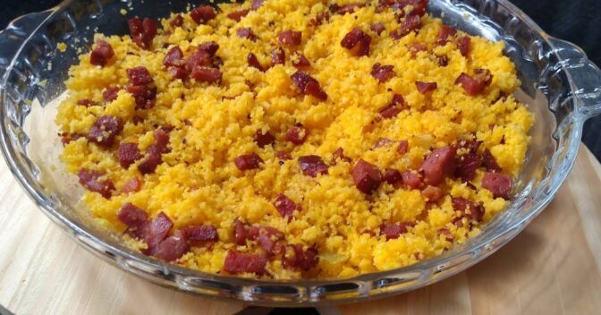 Acompanhamentos: Farofa de cuscuz com calabresa: essa é a receita mais prática que existe