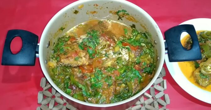 Pratos: Receita de Peixe Escabeche ao Molho Prática e Fácil de Fazer em Casa