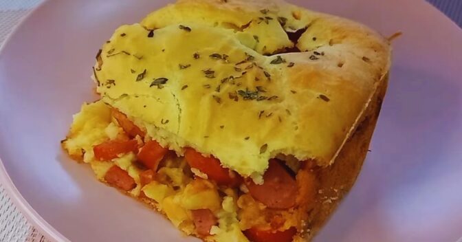 Lanches: Receita de Torta de Salsicha de Liquidificador: Prática e Saborosa