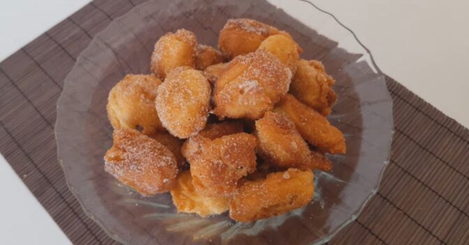 Salgados: Receita de bolinho de chuva sem ovo que fica sequinho e fofinho por dentro