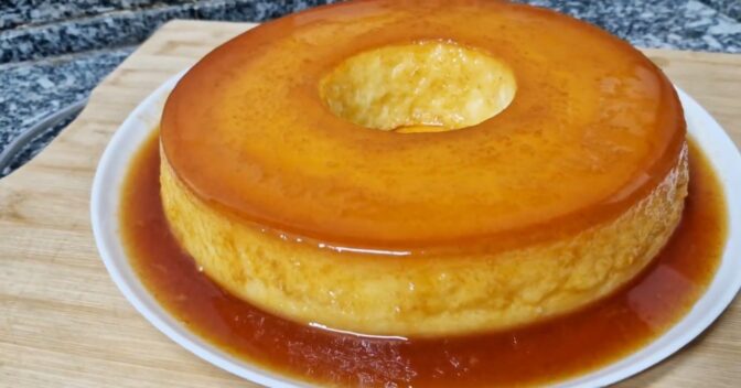 Sobremesas: Receita de pudim de mandioca que fica cremoso de um jeito impressionante