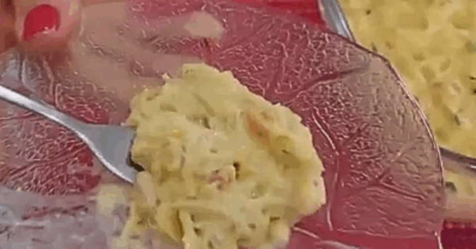 Pratos: Essa receita frango desfiado com creme de milho promete ser simples, mas com muito sabor