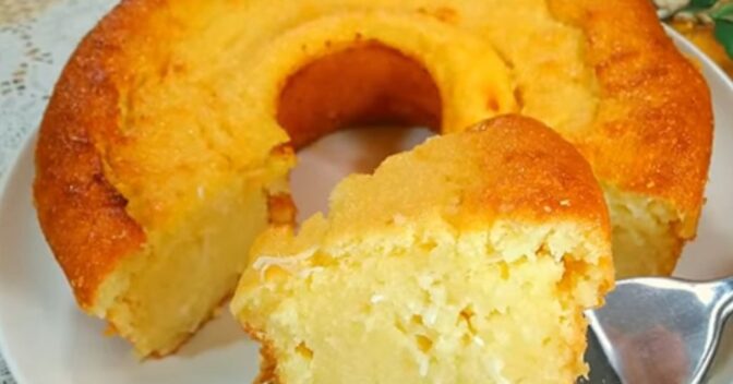 Bolos: Receita de Bolo de Aipim Cremoso com Leite Condensado e Coco