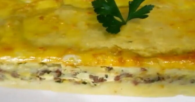 Pratos: Receita de Torta de Batata com Carne Moída; aquela combinação perfeita