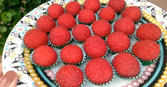 Doces: Receita de docinho Moranguinho: o segredo da festa dos sonhos