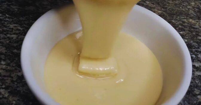 Sobremesas: Receita de leite condensado caseiro com apenas 2 ingredientes
