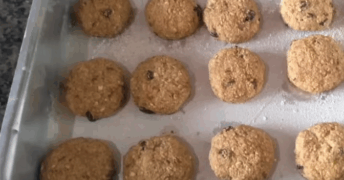 Doces: Receita de Biscoito de Aveia e Banana para um lancinho nutritivo e com muito sabor
