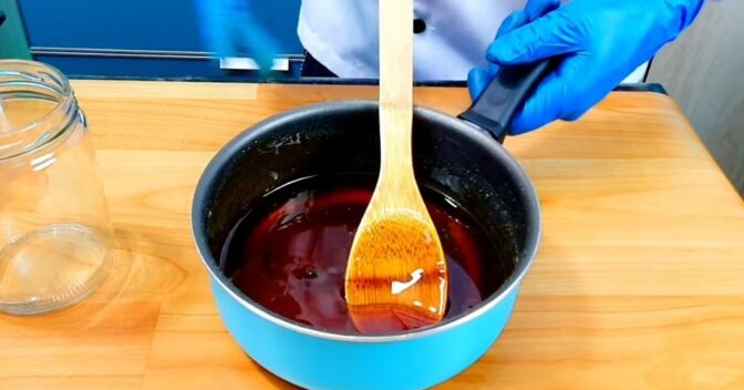 Doces: Como fazer Calda de Pudim fácil e rápido para deixar sua sobremesa ainda mais gostosa