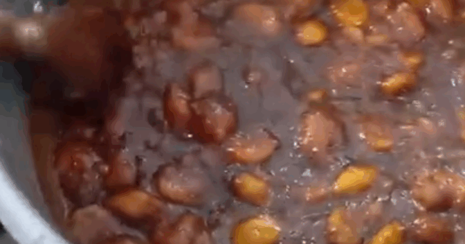 Bolos: Saia do comum com esse Doce de Banana com Chocolate; veja como fazer