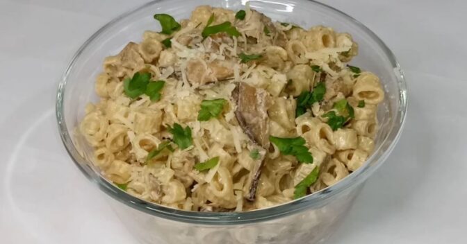 Massas: Receita de Macarrão Shitake Cremoso que vai encantar