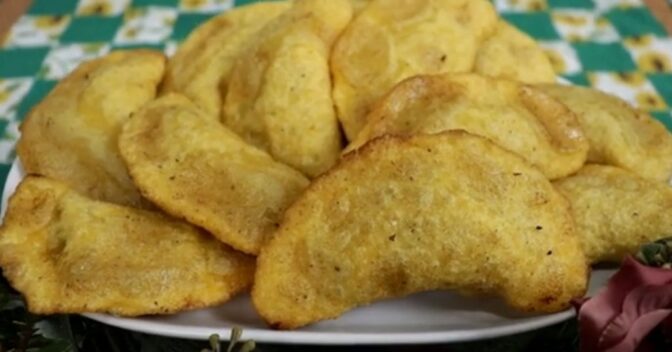 Salgados: Receita de Pastel de Farinha de Milho: o “pastel caipira”
