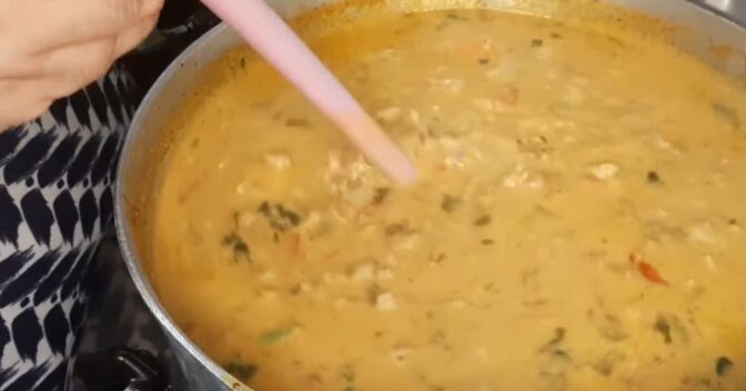 Pratos: Receita de Marisco ao Molho de Coco para Sentir o Sabor do Mar
