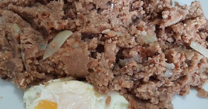 Acompanhamentos: Receita de Revirado de Feijão Simples com Ovo Para Surpreender em Qualquer Almoço