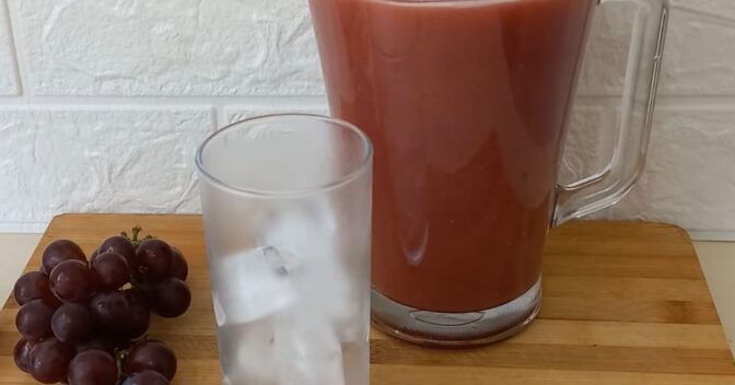 Drinks: Receita de Suco de Uva da Fruta Simples e Rápido com Gostinho de Caseiro