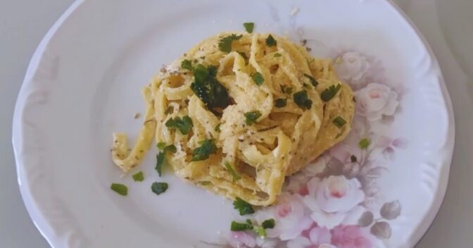 Massas: Receita de Macarrão com Molho de Iogurte: um sabor que vai surpreender