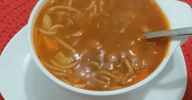 Pratos: Como fazer Sopa de Carne Moída que você vai lembrar durante o inverno inteiro