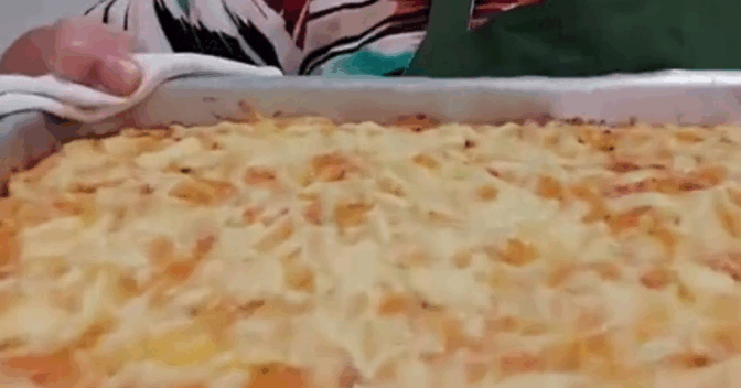 Pratos: Veja essa receita de Torta de Frango com Massa de Tapioca super simples e prática