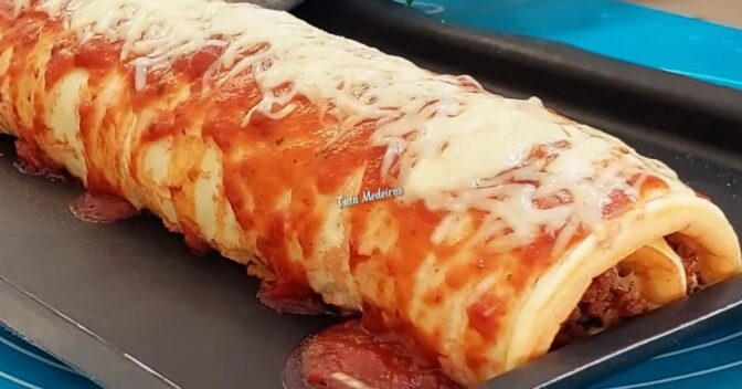 Massas: Receita de Rocambole de Batata com Carne Moída que combina com tudo